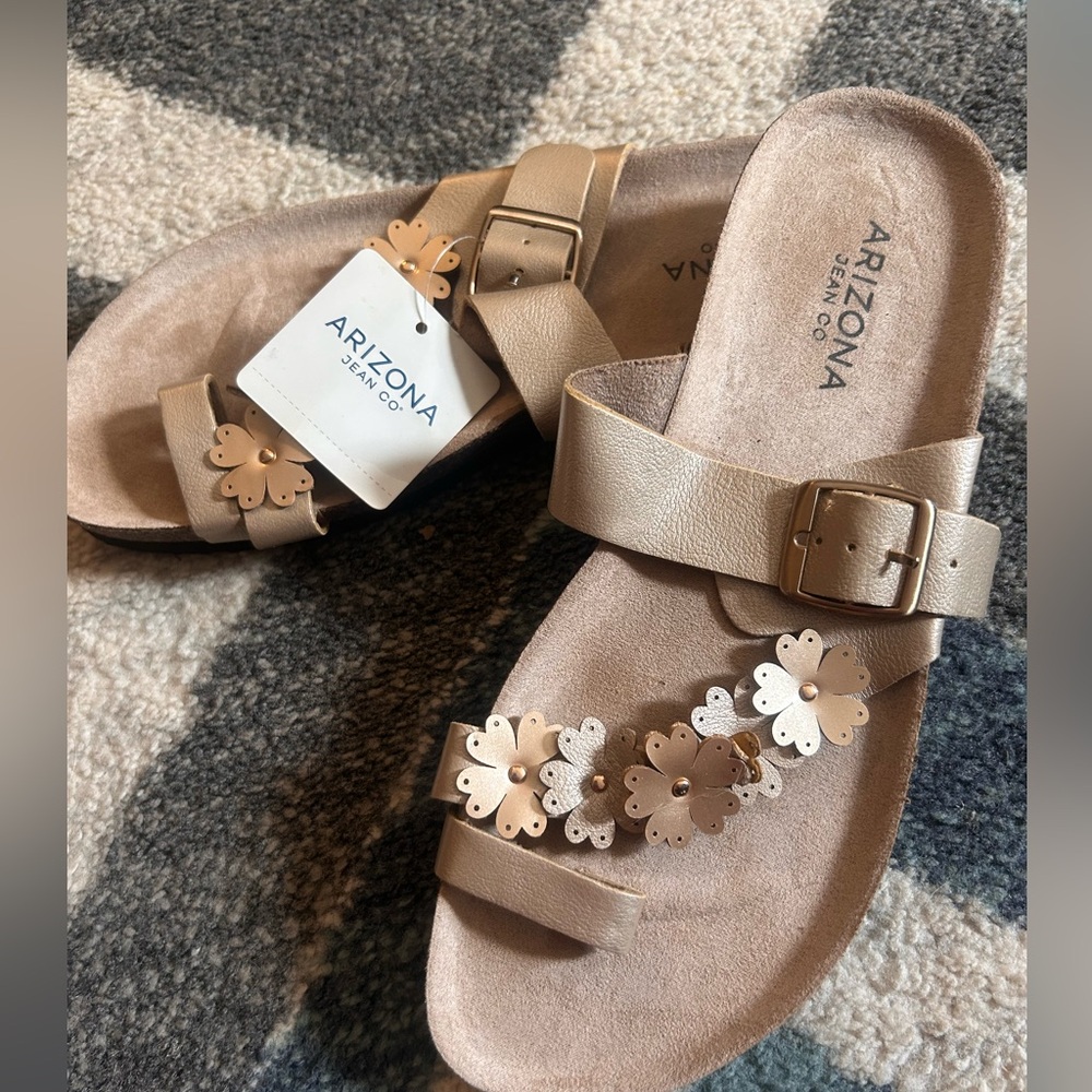 Arizona Women’s Champagne Floral Sandals Size 7.5 medium NWT - Picture 5 of 8